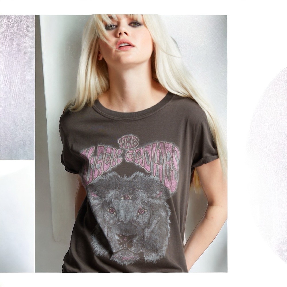 .The Black Crowes Lion Tee